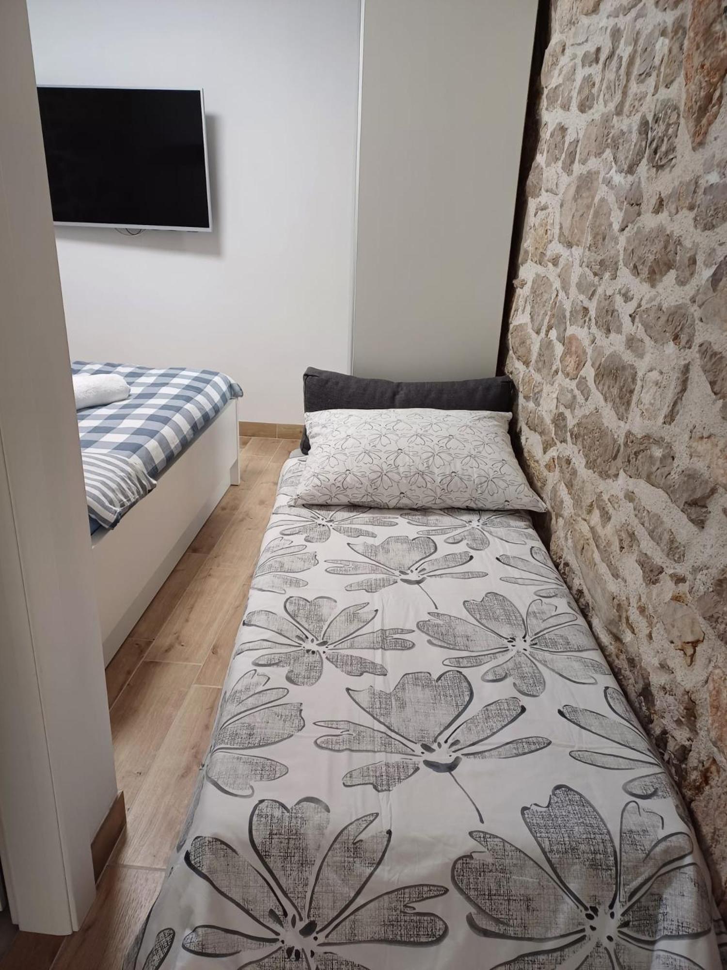 Apartman Kale 希贝尼克 外观 照片